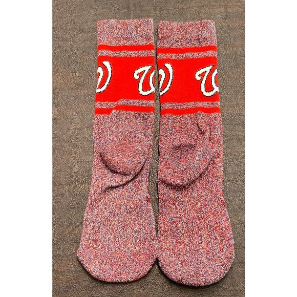MLB Washington Nationals Crew Socks‎ Calf Height Red White Size 6-12 - Picture 2 of 3